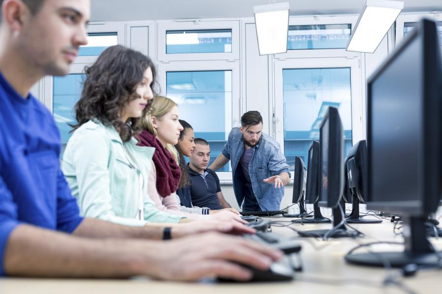 fp.jpg Todavía hay 236 vacantes disponibles en los institutos de Alcobendas