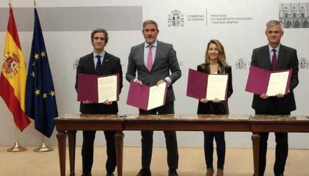 rehabilitacion.viviendas.jpg El alcalde de Alcobendas, tras la firma de este acuerdo