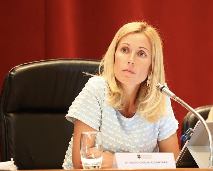 Rocío García Alcántara en Pleno.jpg Rocío García Alcantara Pleno