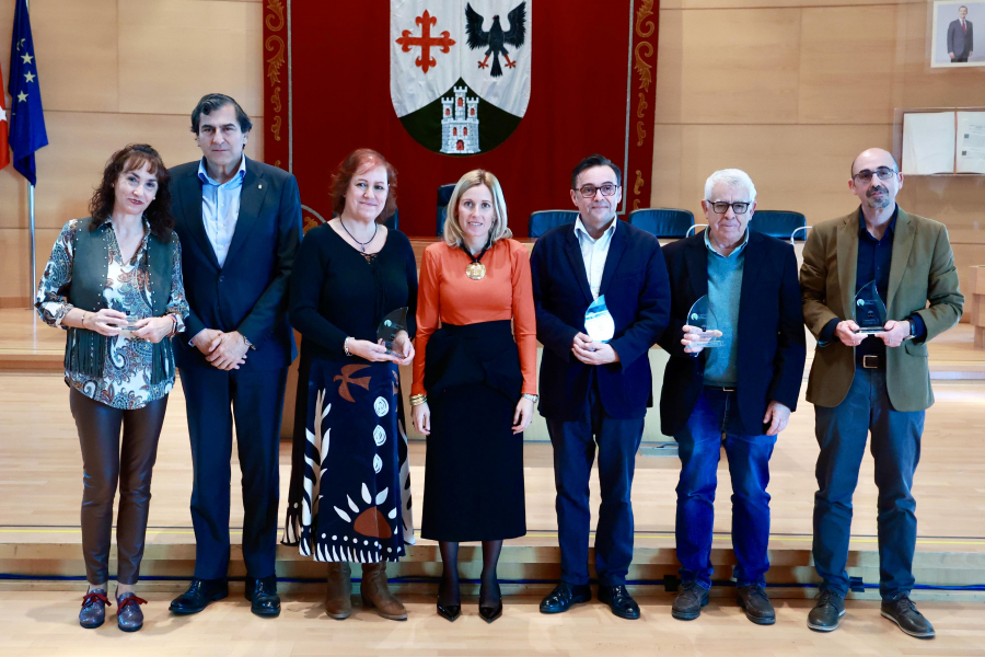 1.jpg El homenaje se ha celebrado coincidiendo con las celebraciones de 'Alcobendas Ciudad Educadora'