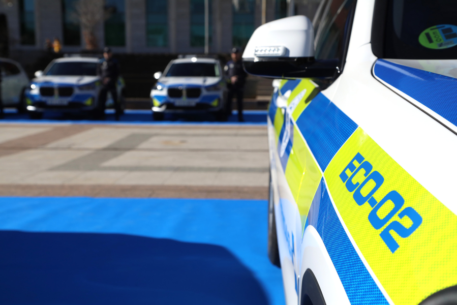 Nuevos vehículos policía 5.jpg Nuevos vehículos policía
