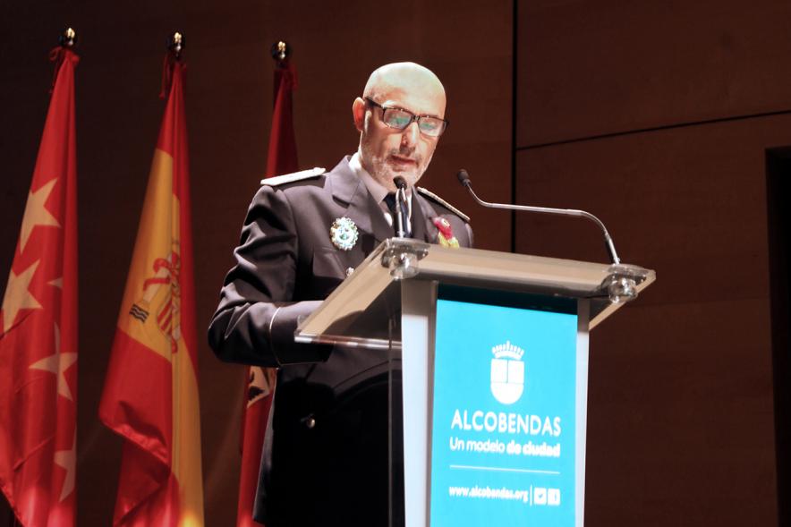 Autoridad. Entrega de reconocimientos día de San Juan, patrón de la Policía Local -2019