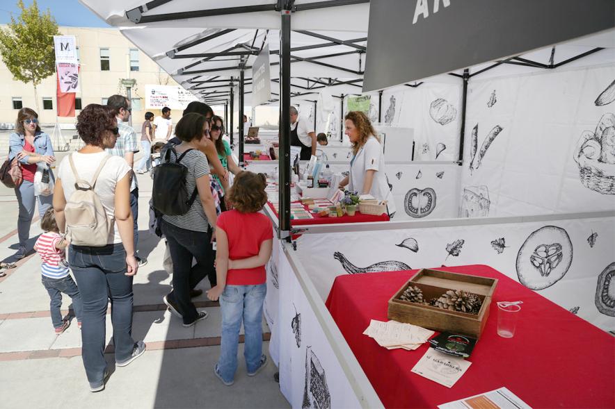 Puestos. Mercado itinerante "La despensa de Madrid"