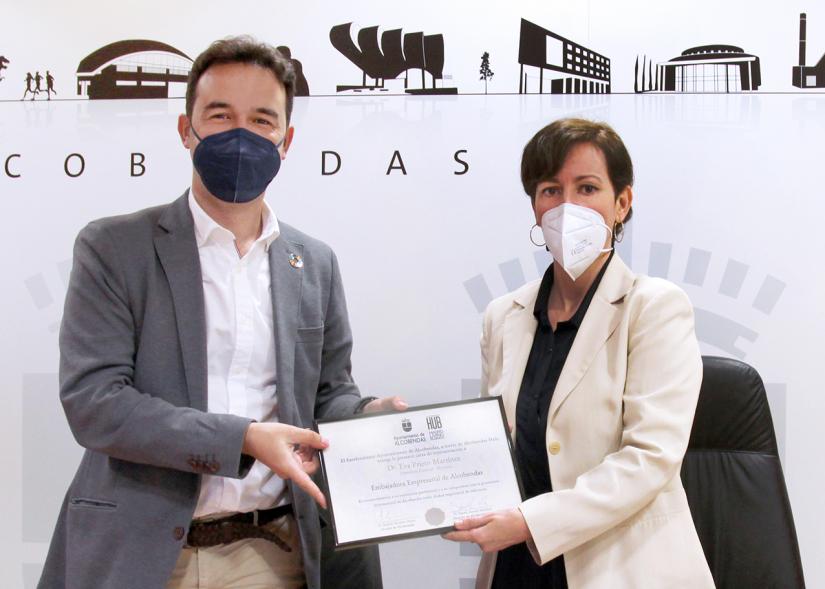 Encuentro con Embajadores Empresariales de Alcobendas - Imagen de la cooperación  entre  la parte municipal y la empresarial.