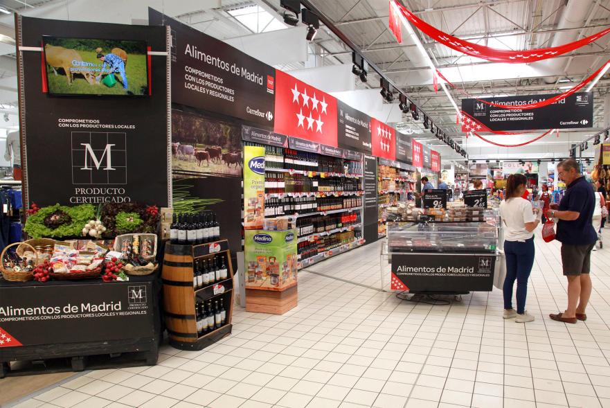 Inauguración Campaña de Alimentos de Madrid en Hipermercado Carrefour - Exposición de los  productos.