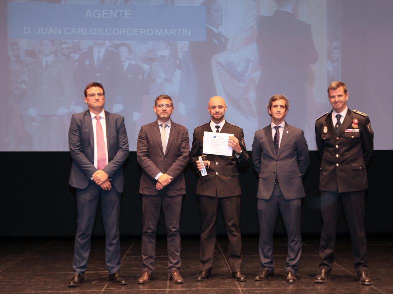 Alcalde Rafael Sanchez, Concejales Miguel Ángel Arran Autoridades y participantes. . Entrega de reconocimientos día de San Juan, patrón de la Policía Local - 2019