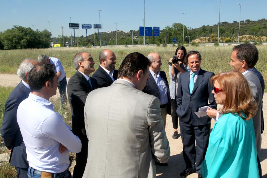 Presentación Nueva Variante de la A-1 - Reunión de autoridades.