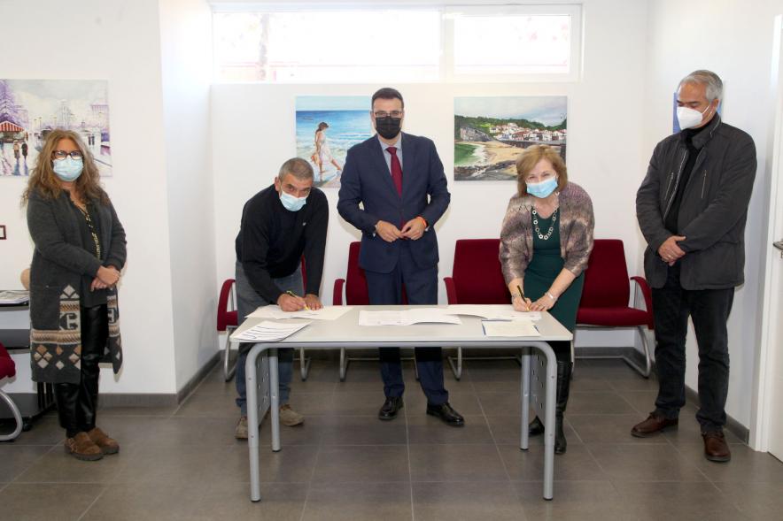 Momento de la firma