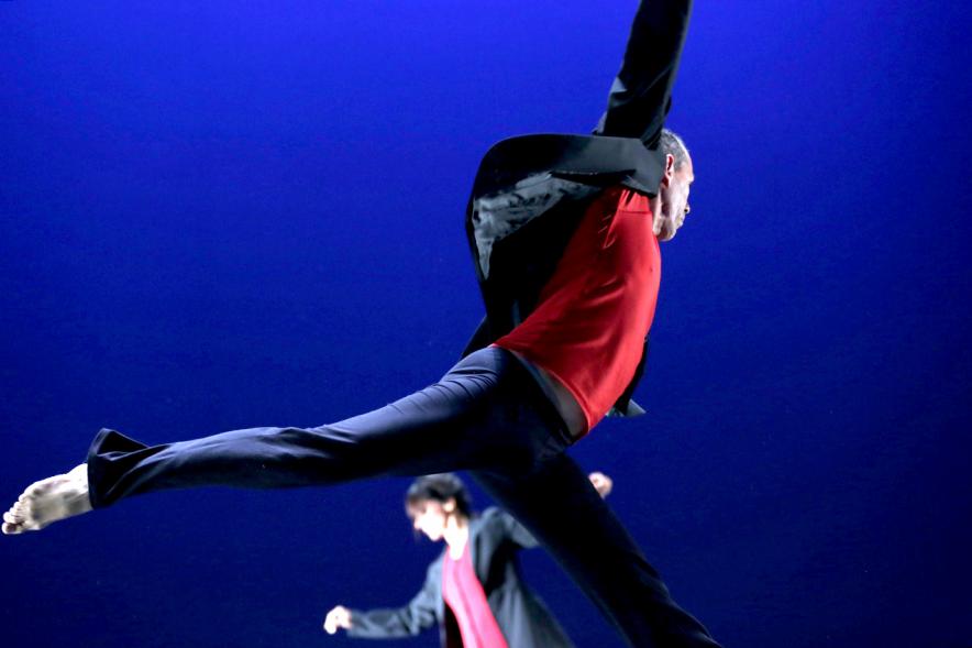 VIIº Certamen Día Mundial de la Danza ADAE - Imagen de uno de los grupos de danza en un momento de su actuación.