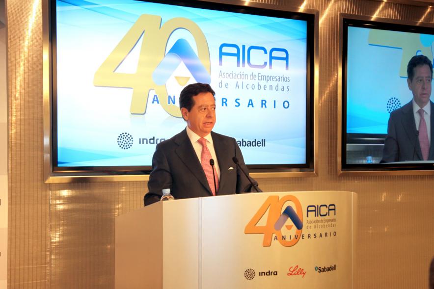 40º Aniversario de AICA - Persona dando un discurso. 