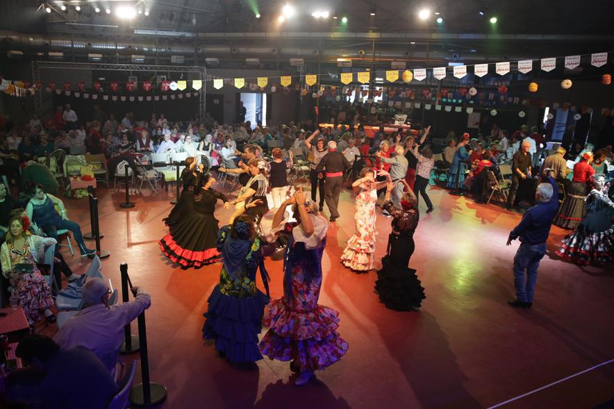 Asistentes al evento Feria de Abril. En el recinto La Esfera. 2019