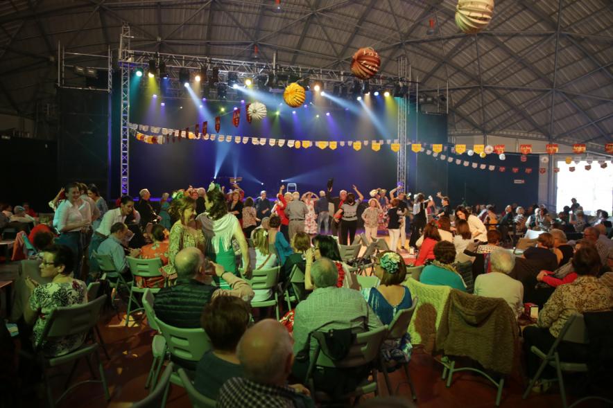 Asistentes al evento Feria de Abril. En el recinto La Esfera. 2019