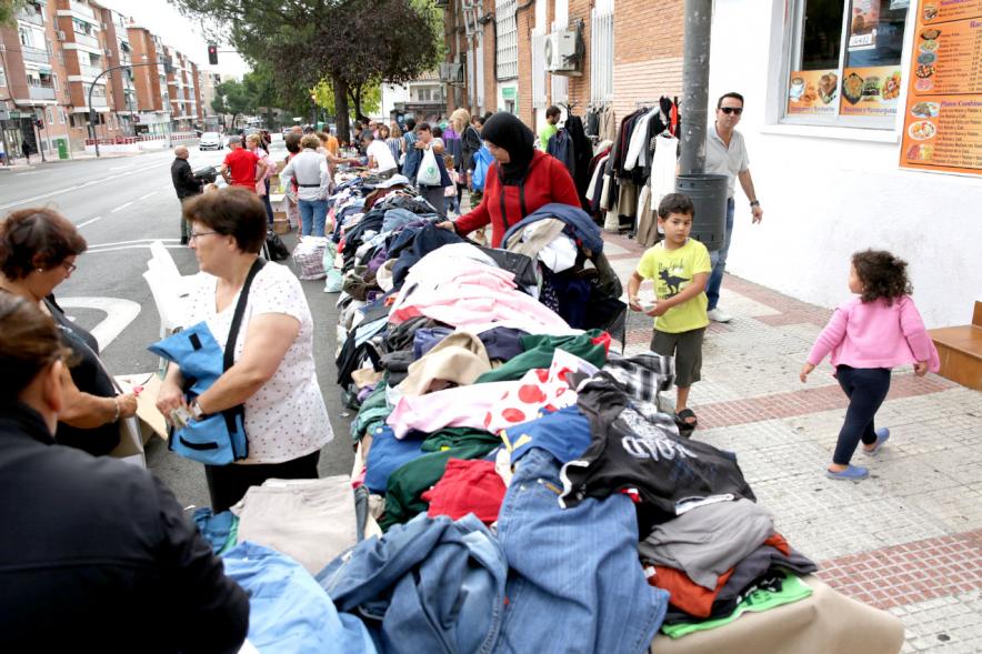 Puesto de ropa de segunda mano - 2019