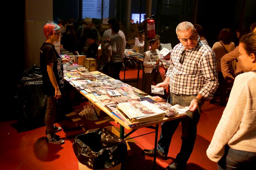 Festival ABENIN 2018 -  Primer plano de los productos a la venta.