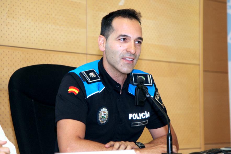 Jornada sobre Acoso Escolar y Experiencias Locales para Prevención del Acoso Escolar -  El experto policial de las jornadas.