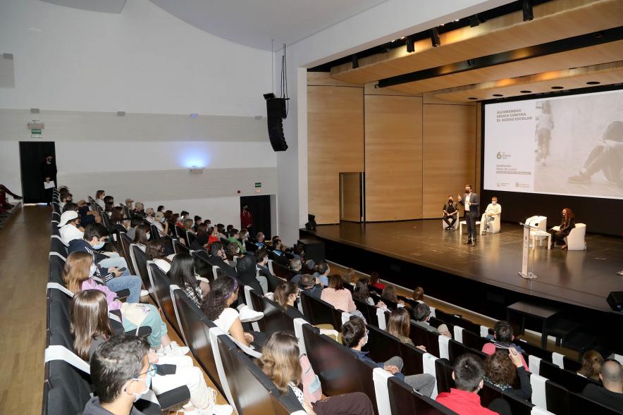 Jornada contra el Acoso Escolar - Imagen vista general del Auditorio Paco de Lucía, donde se celebran las jornadas.