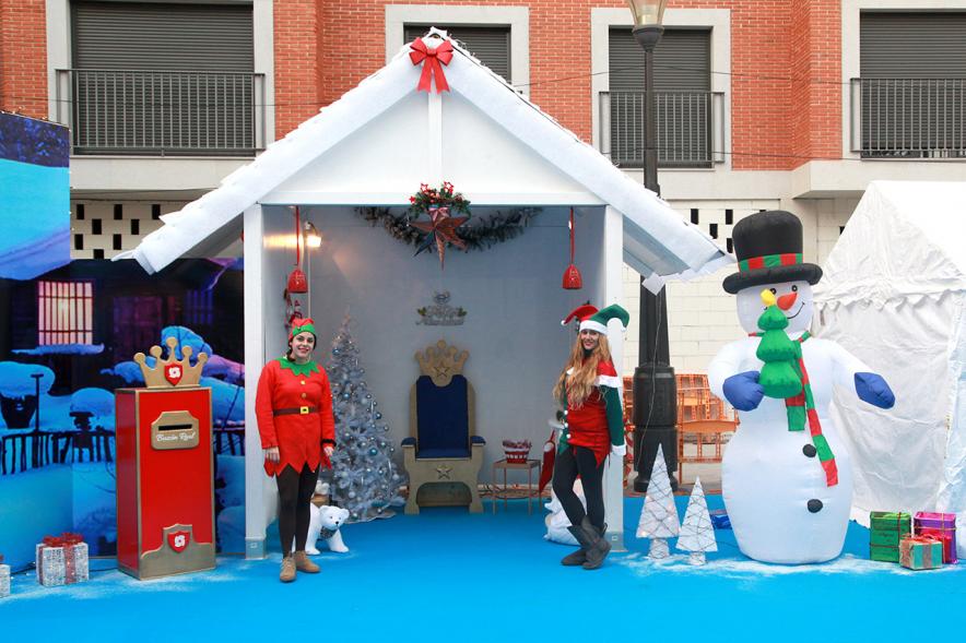 Inauguración Actividades Navideñas -  Imagen de la caseta de Papa Noel.