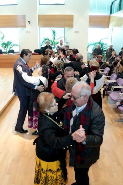 Fiesta de las Aguedas 2018 - Imagen del baile de las Aguedas en el pleno.
