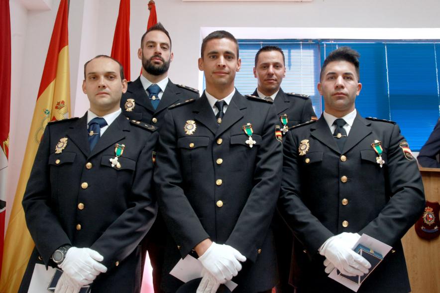 Fiesta de los Ángeles Custodios de la Policía Nacional 2016 -  Policías.