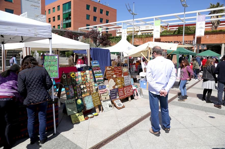 Días Europeos de la Artesanía - Paseo del Arte y la Artesanía - Puestos de la feria.