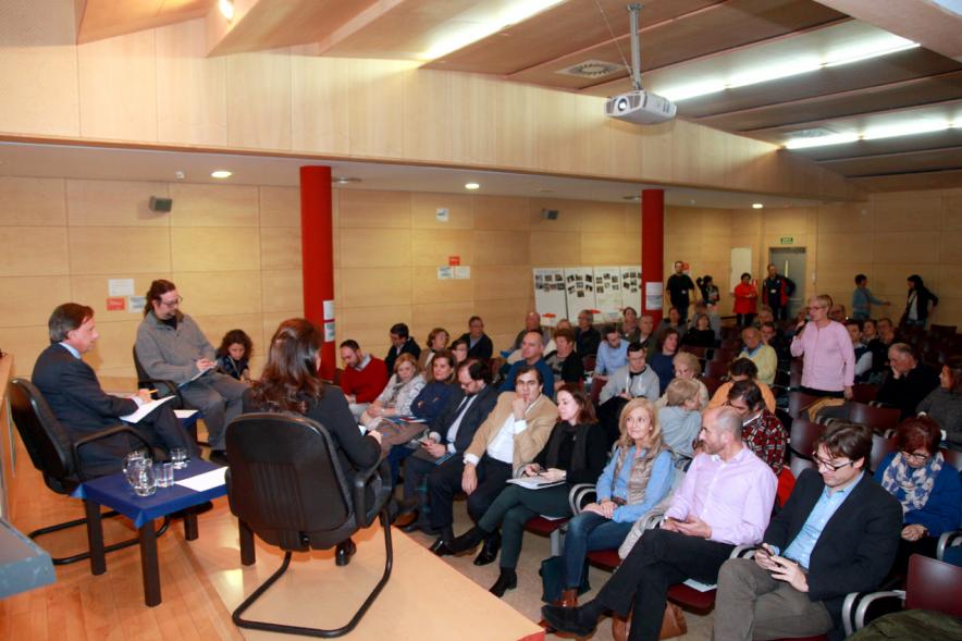 Asamblea - Encuentros con el Alcalde Distrito Norte - Vista general de la sala.