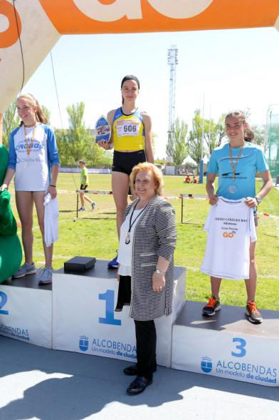 XVIII Trofeo de Atletismo Colegio Base - Pódium de las ganadoras.