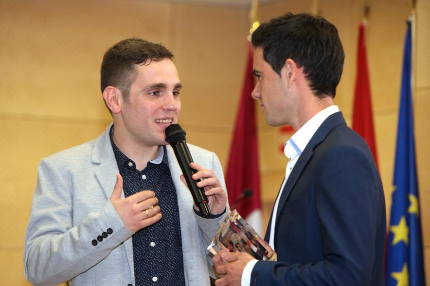 Gala del Atletismo Madrileño - Entrevista  a un galardonado.