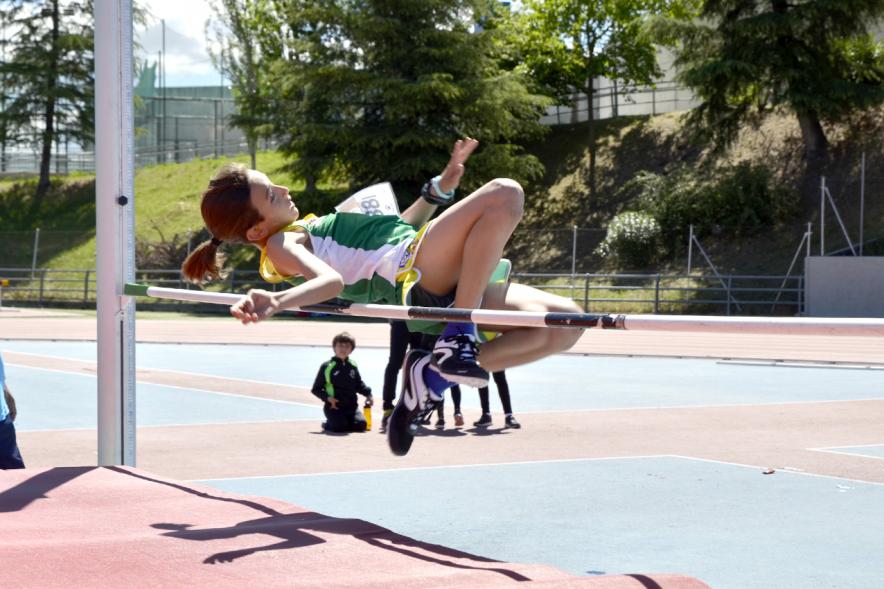 XVIIº Torneo de Atletismo Colegio Base - Salto de altura.