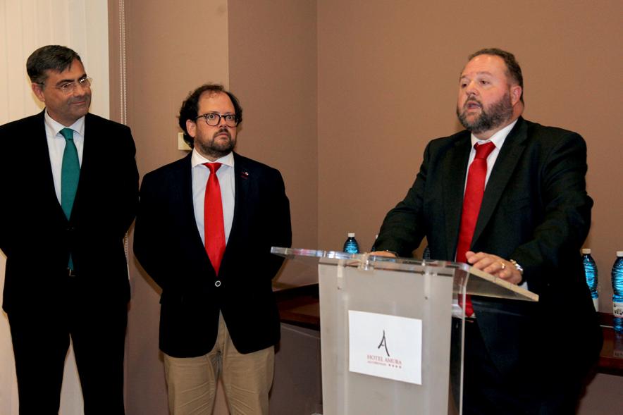 Presentación Nuevo Autobús Transporte Interempresas - Discurso de un representante de Interempresa.