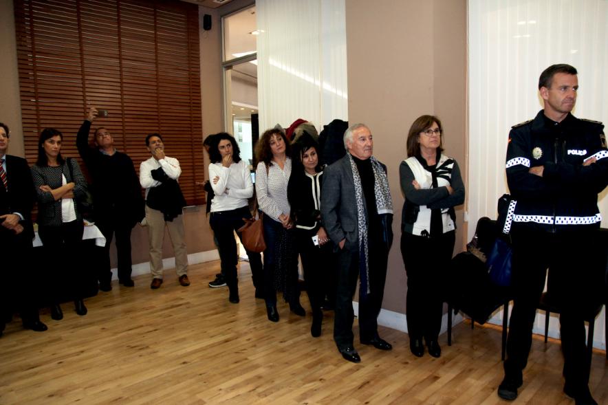 Presentación Nuevo Autobús Transporte Interempresas - Imagen de las personalidades invitadas a la presentación.