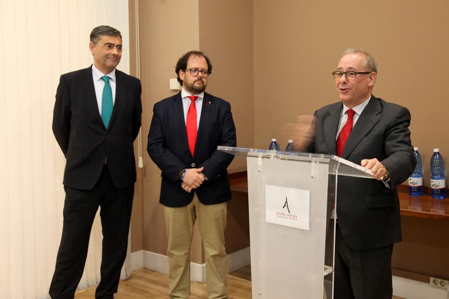 Presentación Nuevo Autobús Transporte Interempresas -  Discurso de Javier  Beitia presidente de AICA