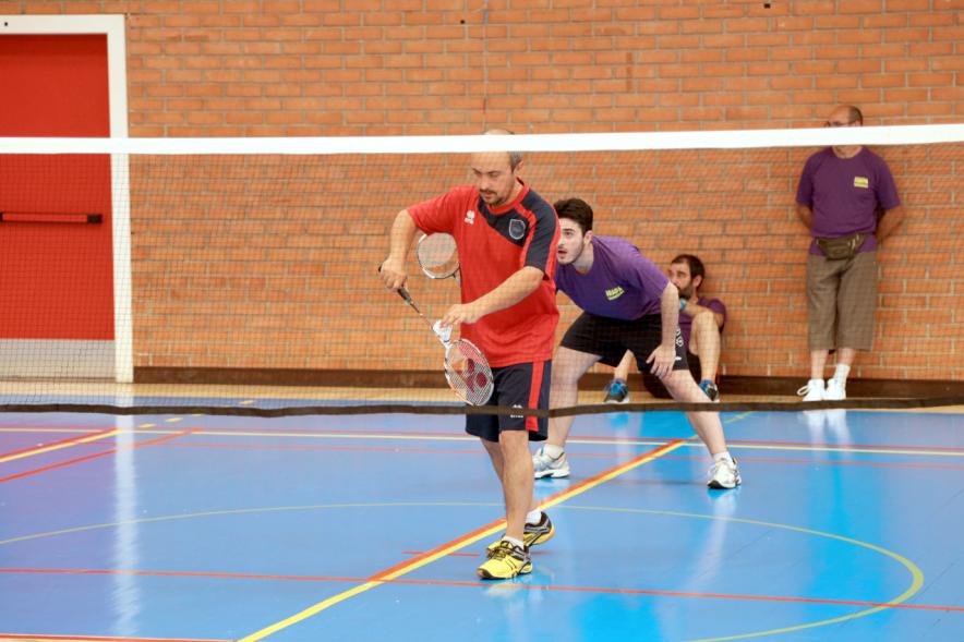 IIº Torneo de Badminton de Alcobendas ARAPA - Los jugadores en la pista.