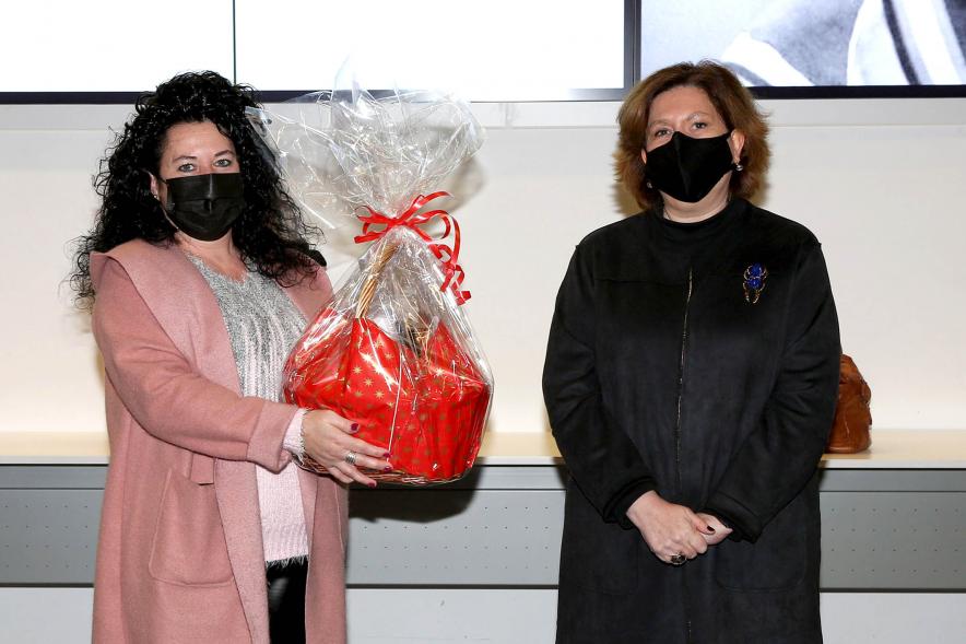 Premiado y autoridad. Premios Decoración de Balcones Navideños -2020
