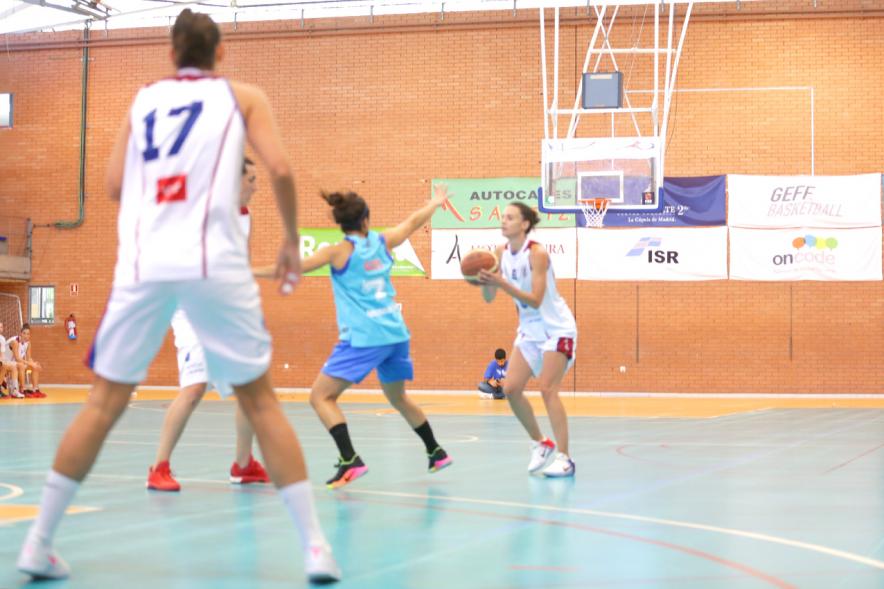 Torneo Antonio de la Serna de Baloncesto - Imagen de un momento del partido.