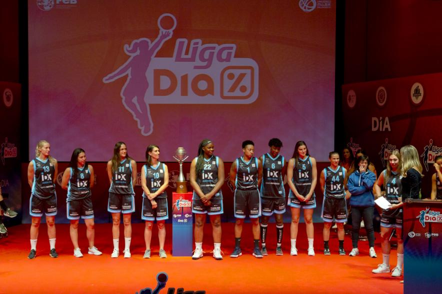 Presentación SuperLiga Femenina de Baloncesto DIA - Entrevista a una jugadora del Guipuzcoa Basket.