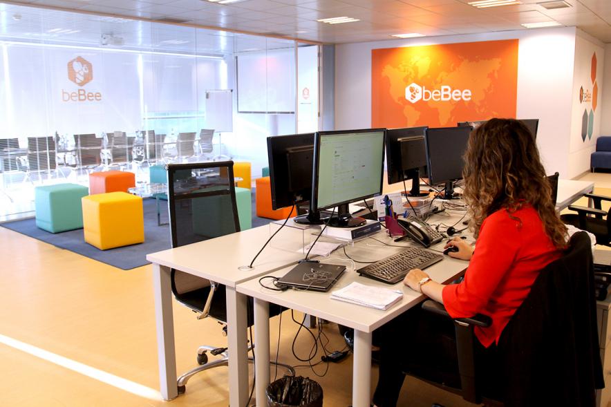 Visita a la Empresa BeBee - Recepción de la empresa.