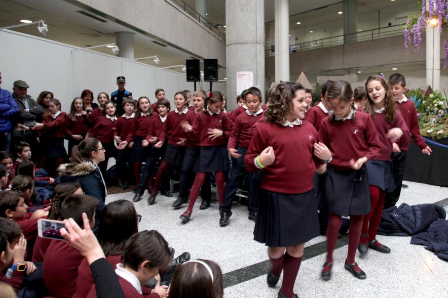 Coro infantil durante el evento