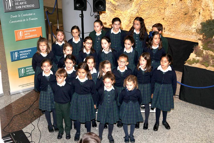 Inauguración Belén Municipal 2018 - Cenital de la actuación musical de los alumnos de San Patricio.