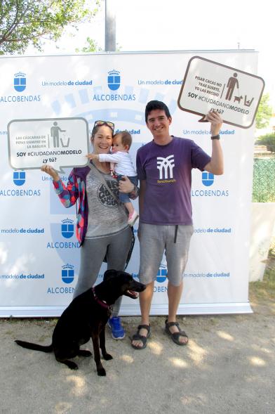 Día del Medio Ambiente - Bocadillos - Dos participantes con mensaje.