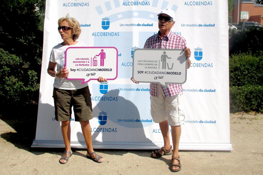 Día del Medio Ambiente - Bocadillos - Participantes con lemas solidarios. 137254