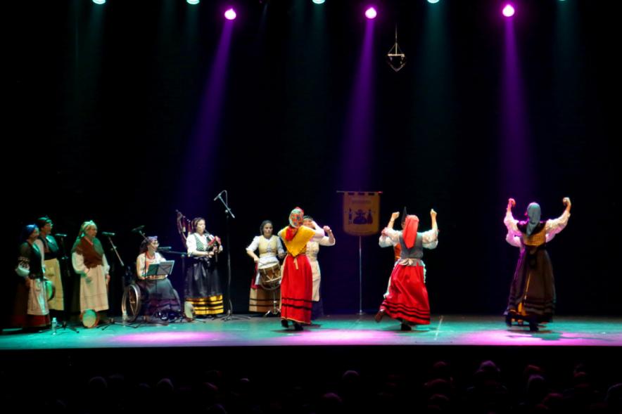 Fiesta del Bollu 2018 - Imagen de un grupo de danza asturiano en un momento de su actuación.