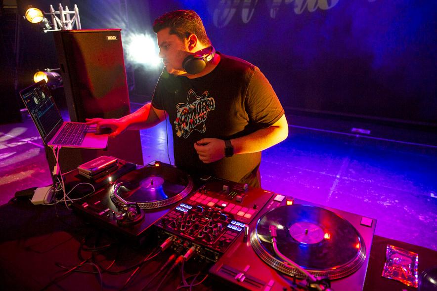 DJ. Competición de Break Dance en La Esfera - 2020