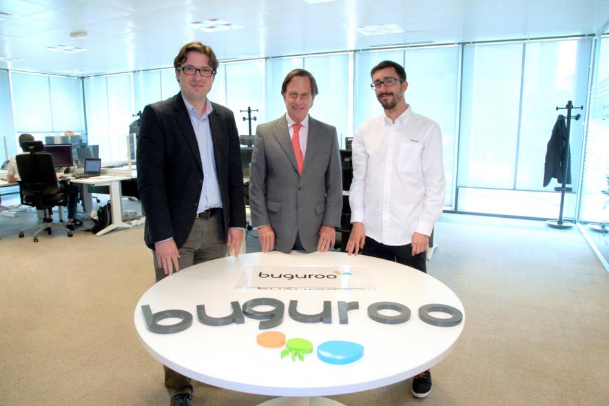 Visita a la Empresa Buguroo - Visita de las autoridades a la empresa Buguroo 