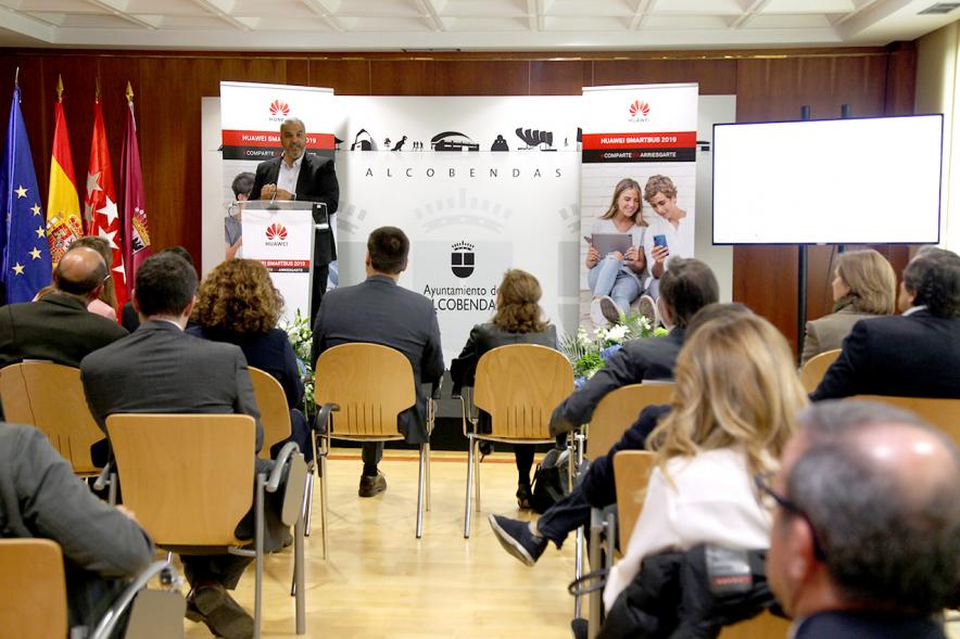 Ponente en el evento. Smart Bus Huawey – 2019