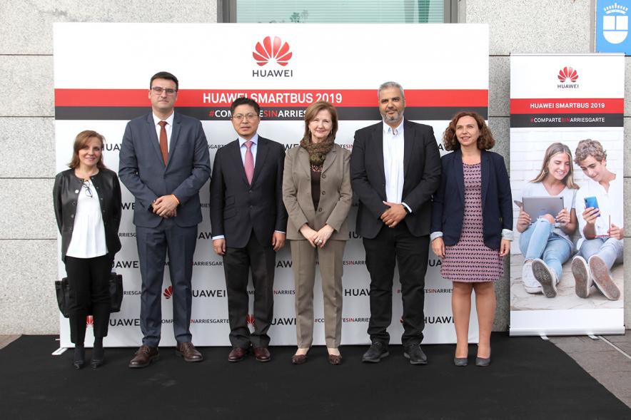 Vicealcalde de Alcobendas, Miguel Ángel Arranz, concejales y autoridades en el evento – 2019