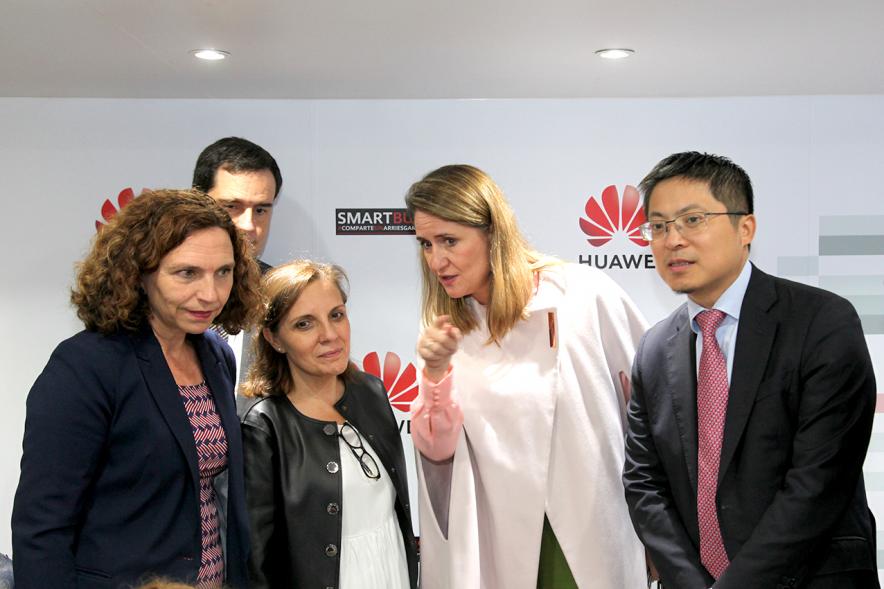 Concejales y autoridades en el evento – 2019