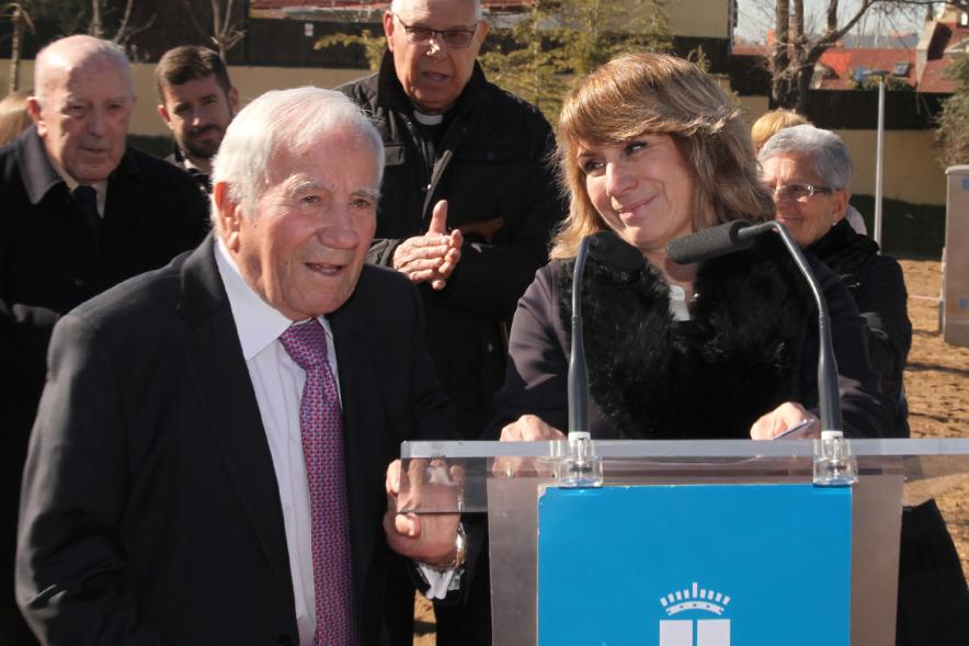 Acto de Denominación de la Calle Diego Salmerón- Imagen el homenajeado, Diego Salmerón ...fundador del Centro de Jardinería Los Peñotes.