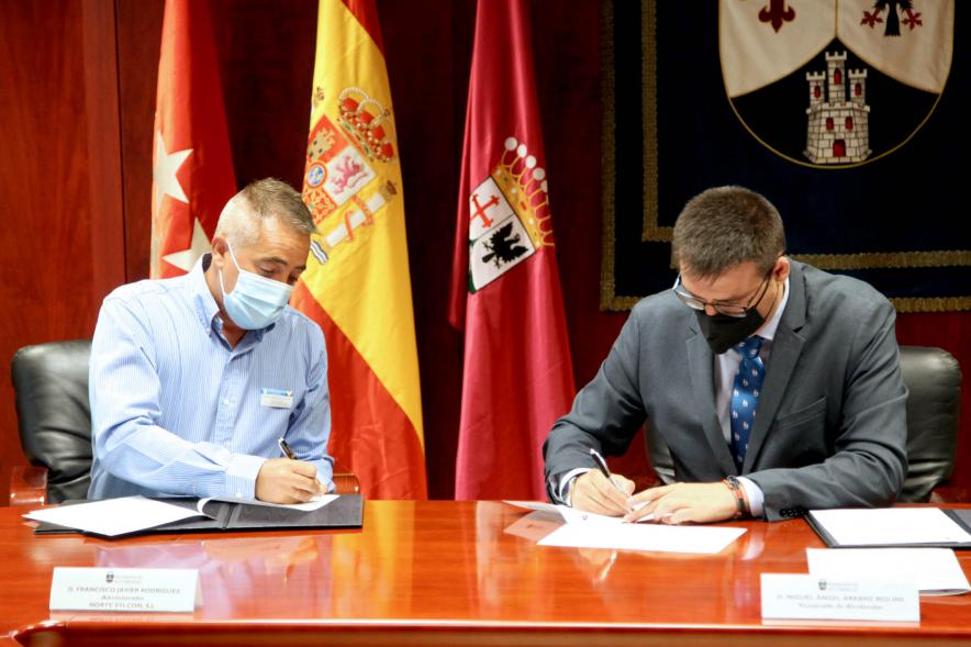 Momento de la firma