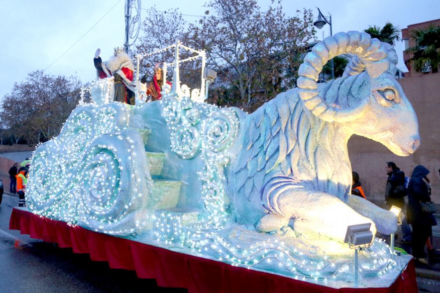 Cabalgata de Reyes 2018 - Imagen de una carroza.