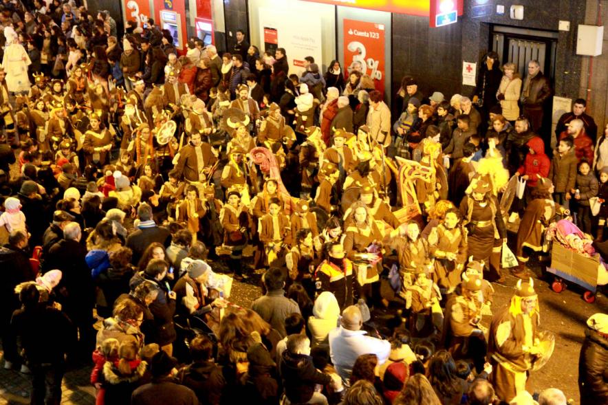 Cabalgata de Reyes 2017 - Imagen de personajes participantes en el desfile.